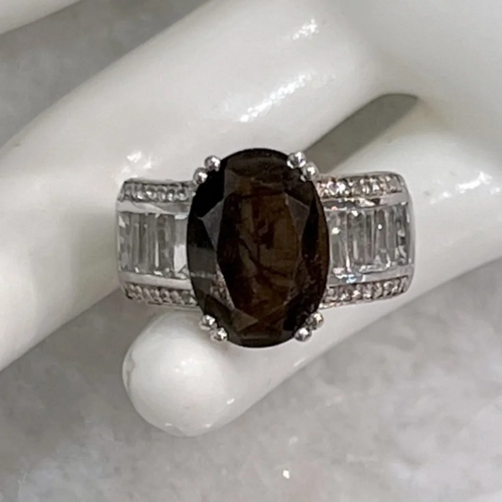 Chocolate Sapphire White Topaz Sterling Silver Ring Sz 8